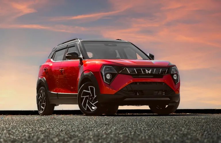 xuv3xo banner m