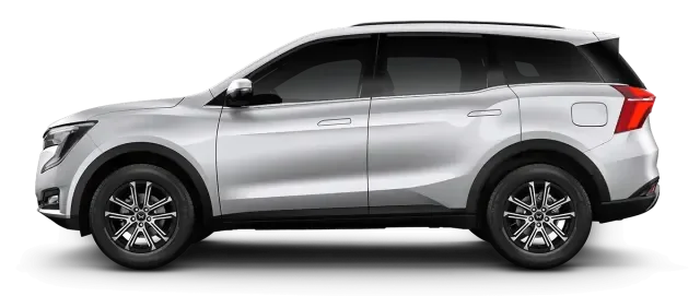 xuv700 everest white