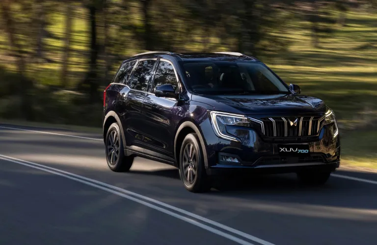 xuv700 banner m